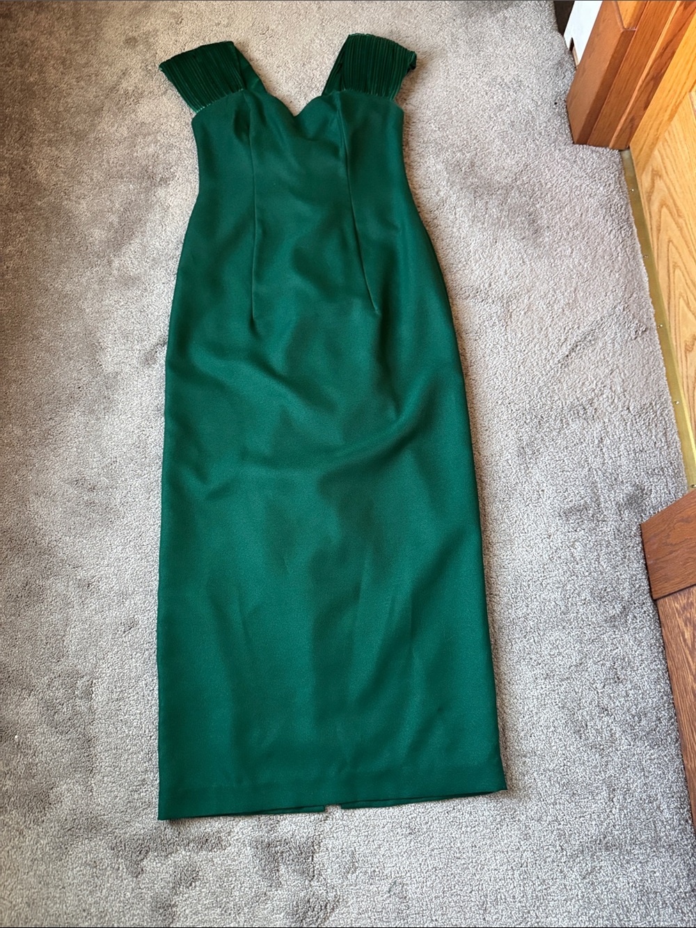 Jordan Emerald Green Formal Dress SIZE 11/12 Satin Bow Back Special Occasion